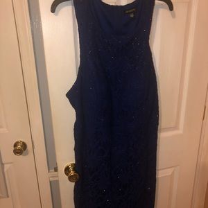 Short navy blue dress. Size22/23.